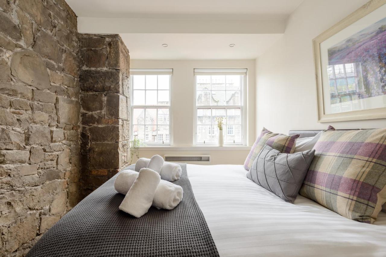 The Writer'S Attic By Calton Living — Photos 1